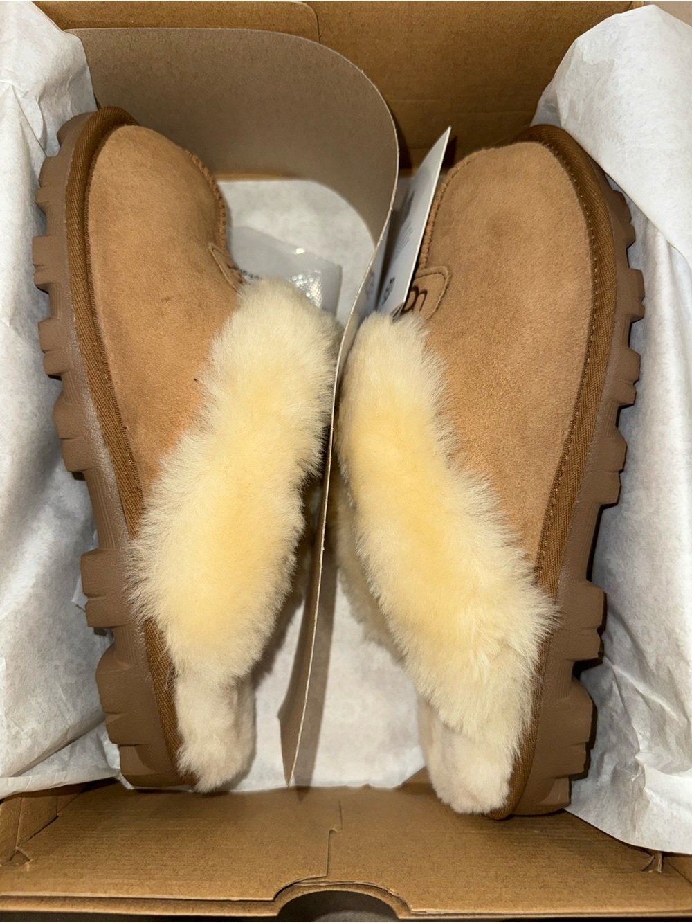 UGG Slippers Coquette Women’s Size 9